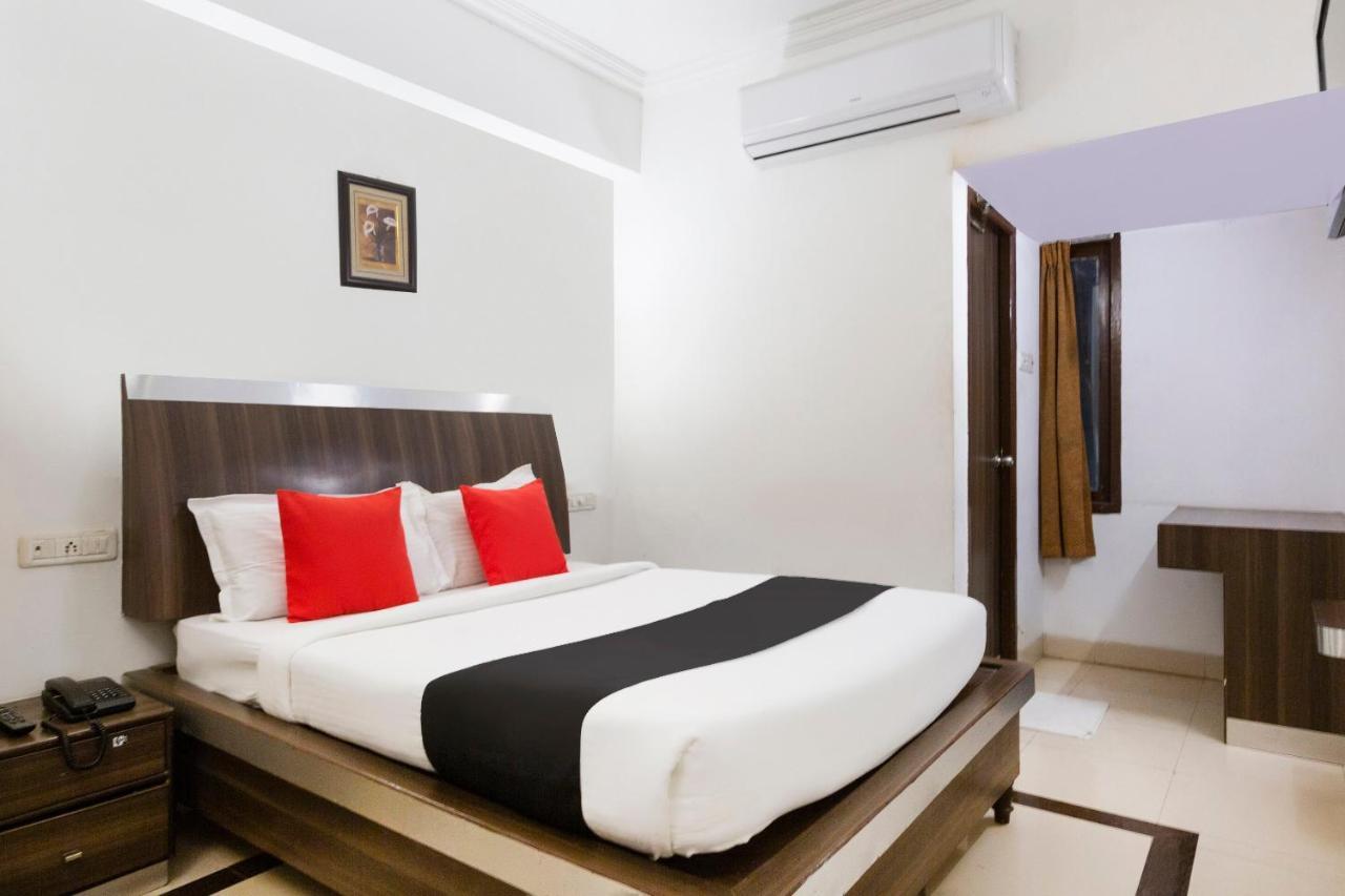 Capital O 69831 Hotel Mount Heera Chennai Exteriör bild